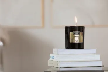 Preview: Treatments - Giftbox Scented Candle - Samoa - 380 g